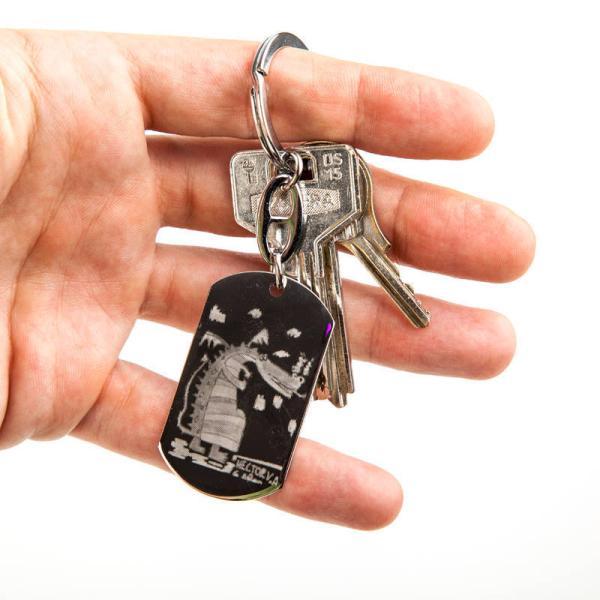 Llavero con el dibujo de tu hijo grabado