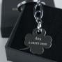 Regalos personalizados: Llaveros personalizados: Llavero de plata tr&eacute;bol grabado