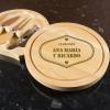 Regalos con nombre: Tabla de quesos personalizada para pareja