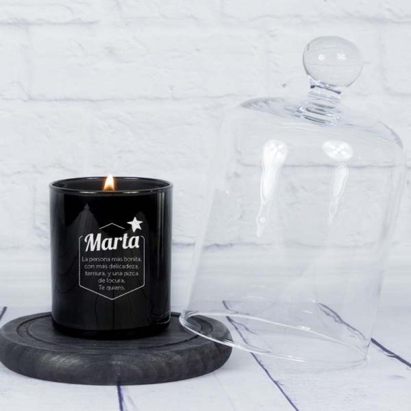 Vela grabada 'Nombre y dedicatoria' con campana