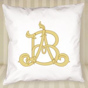 Cojín con monograma personalizado