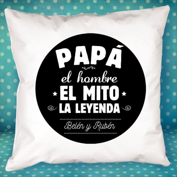 Cojín personalizado para padre 'El mito, la leyenda'