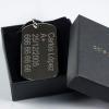 Joyas personalizadas: Colgante grabado estilo militar Joyas personalizadas: Colgante grabado estilo militar