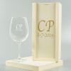 Cristalería personalizada: Copa de vino con iniciales grabadas Cristalería personalizada: Copa de vino con iniciales grabadas