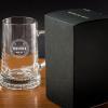 Cristalería personalizada: Jarra de cerveza con sello grabado Cristalería personalizada: Jarra de cerveza con sello grabado