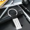 Llaveros personalizados: Llavero con texto grabado Llaveros personalizados: Llavero con texto grabado