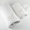 Regalos bordados: Set de toallas con iniciales bordadas Regalos bordados: Set de toallas con iniciales bordadas