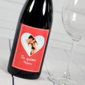 Botella de vino para enamorados