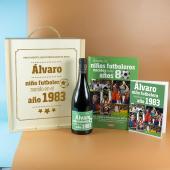 Kit futbolero 'libro y botella de vino' personalizada de los 80