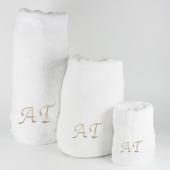 Set de toallas con iniciales bordadas