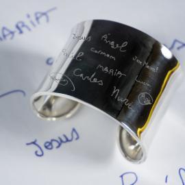 Brazalete de plata personalizado para profe Brazalete de plata personalizado para profe