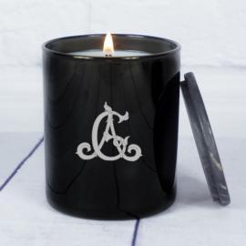Vela personalizada con monograma grabado Vela personalizada con monograma grabado