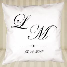 Cojín personalizado con monograma Cojín personalizado con monograma
