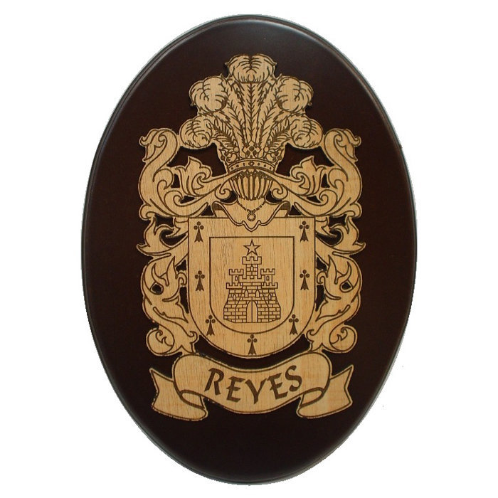 escudo grabado en relieve