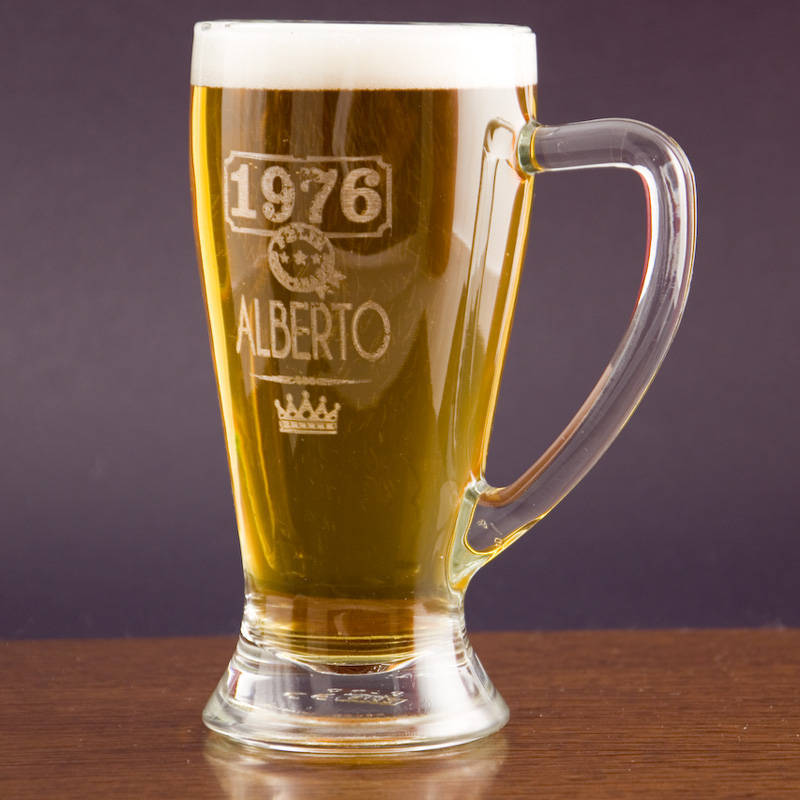 Regalos personalizados: Cristalería personalizada: Jarra de cerveza Baviera del año de nacimiento