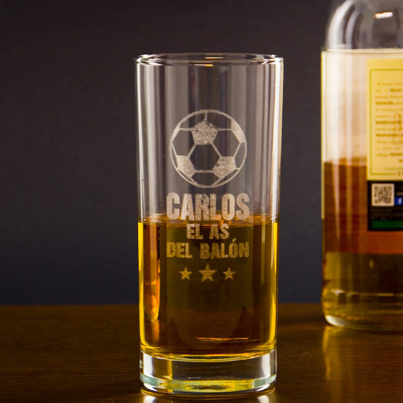 Regalos personalizados: Cristalería personalizada: Vaso de whisky alto para el as del balón 