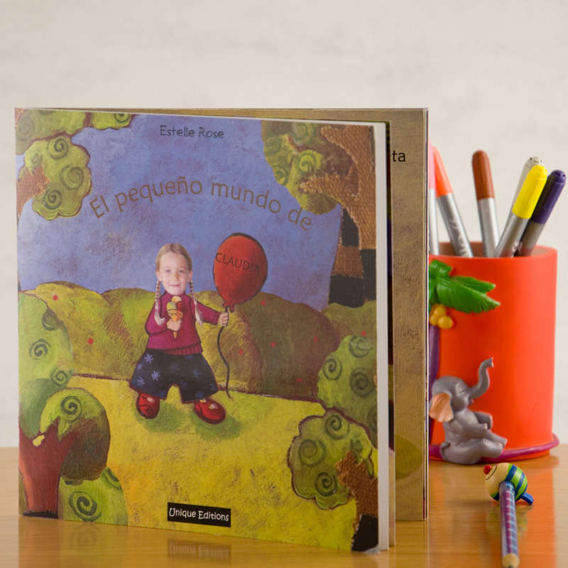 Regalos personalizados: Libros personalizados: Cuento El pequeño mundo de... (con hermanos)