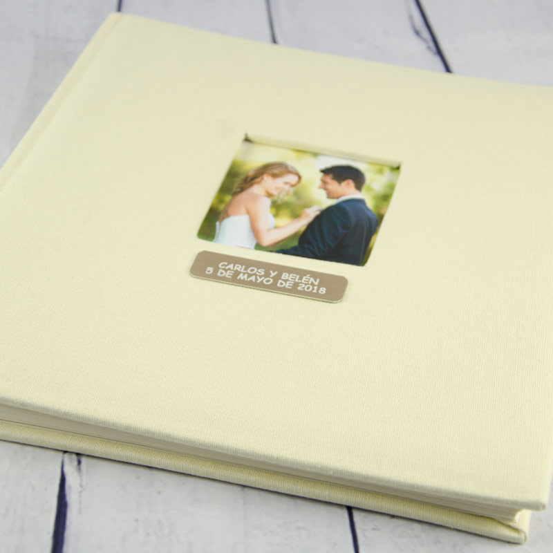 Álbum fotográfico con tapa personalizada