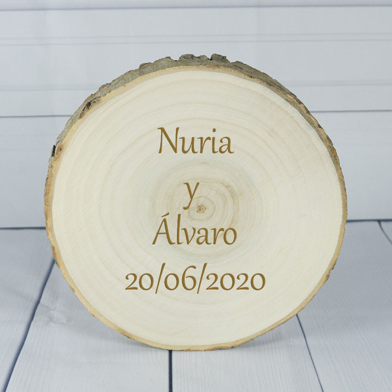 Regalos personalizados: Diseño y decoración: Base de madera natural grabada