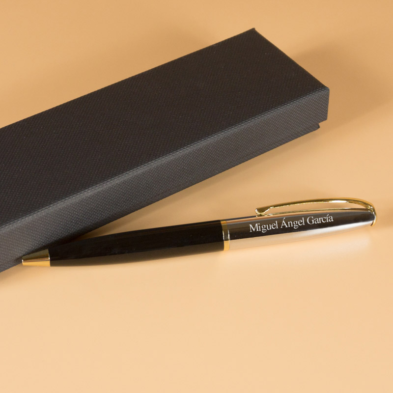 Bolígrafos personalizados Bolígrafo con detalle dorado grabado 