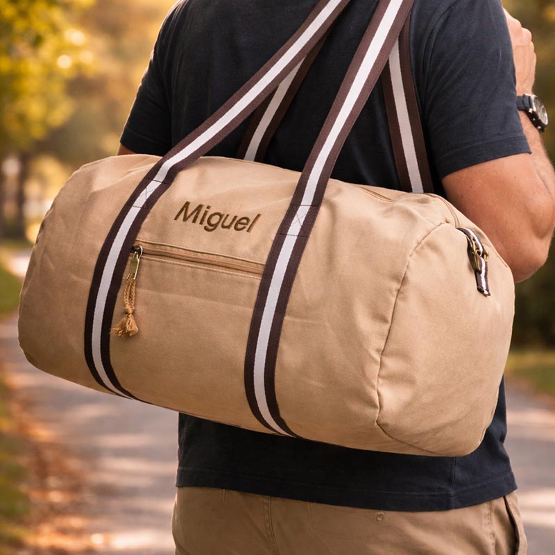 Regalos personalizados: Regalos bordados: Bolsa de viaje vintage personalizada