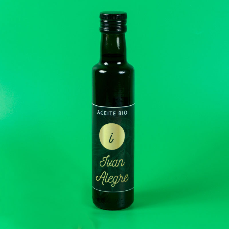 Regalos personalizados: Regalos con nombre: Botella de aceite BIO personalizada