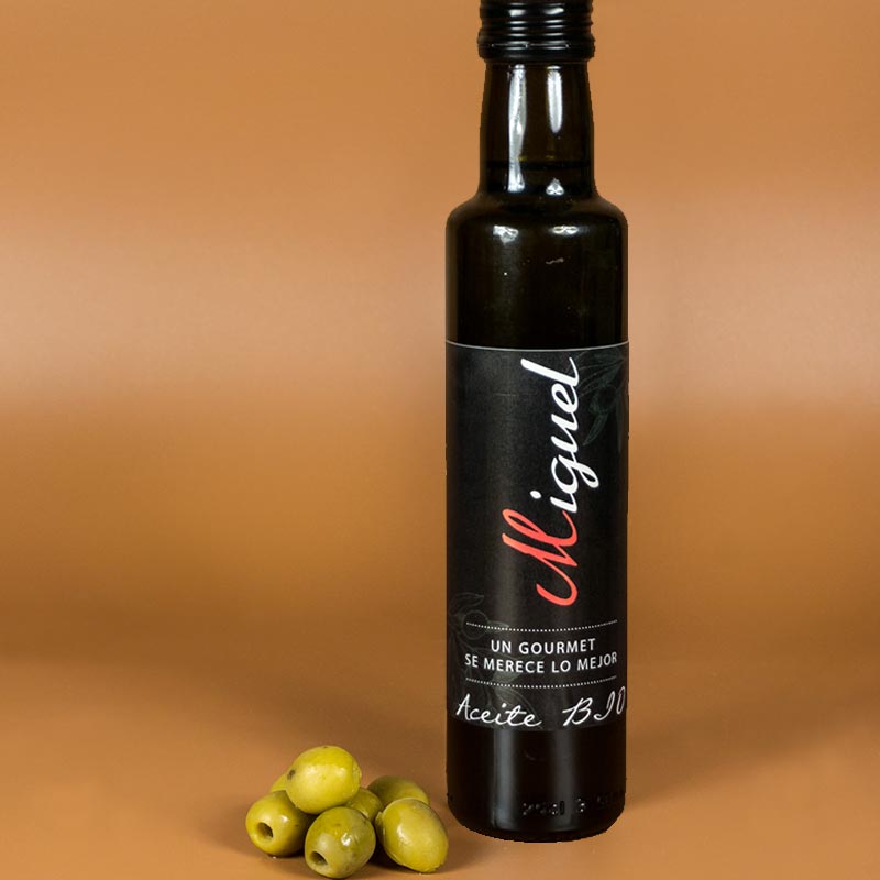 Regalos personalizados: Regalos con nombre: Botella de aceite Gourmet personalizada