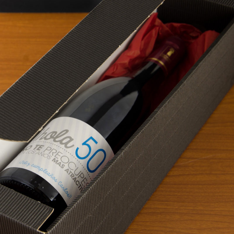 Regalos personalizados: Bebidas personalizadas: Botella de vino 50 cumpleaños