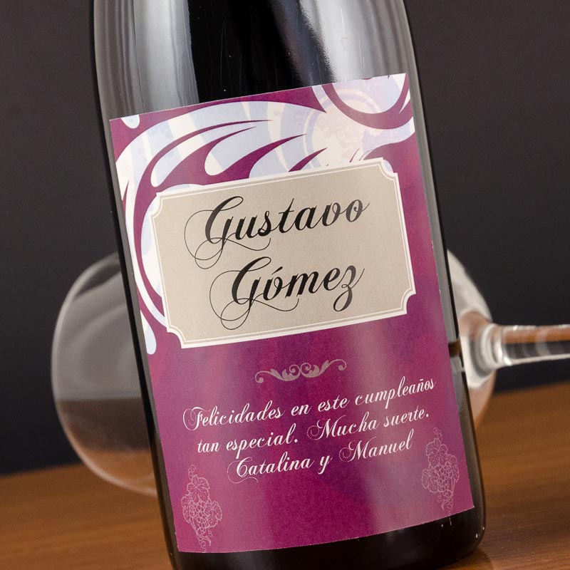 Regalos personalizados: Bebidas personalizadas: Botella de vino con etiqueta personalizada