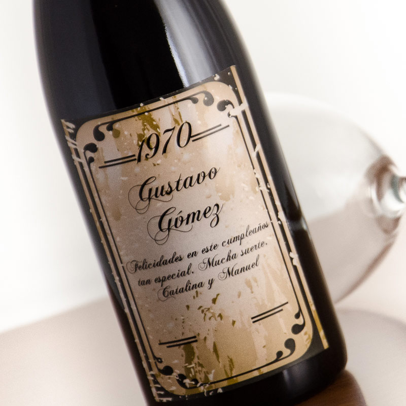 Regalos personalizados: Bebidas personalizadas: Botella de vino con etiqueta vintage