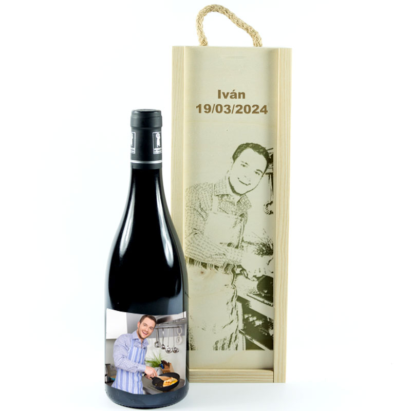 Regalos personalizados: Bebidas personalizadas: Botella de vino en caja de madera personalizada