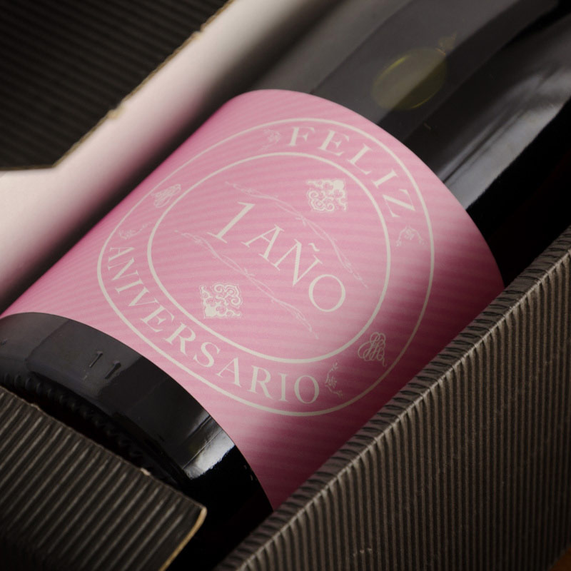 Regalos personalizados: Bebidas personalizadas: Botella de vino especial aniversarios