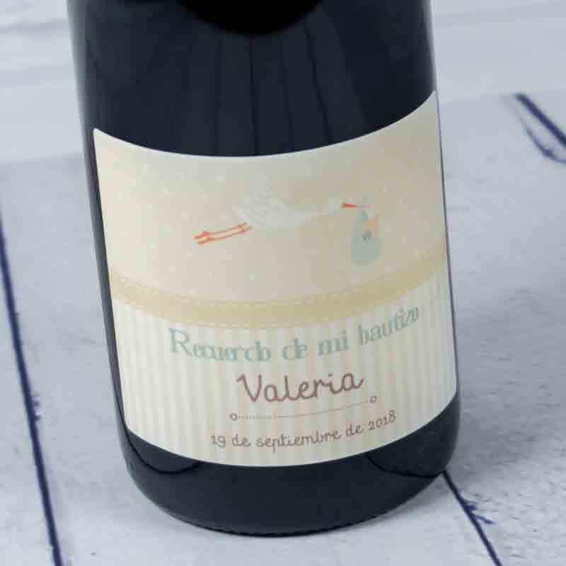 Regalos personalizados: Bebidas personalizadas: Botella de vino para bautizos personalizada