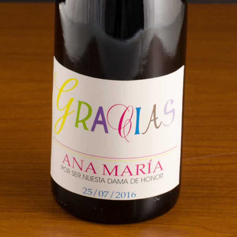 Regalos personalizados: Bebidas personalizadas: Botella de vino para dama de honor