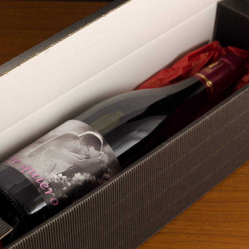 Regalos personalizados: Bebidas personalizadas: Botella de vino personalizada con foto