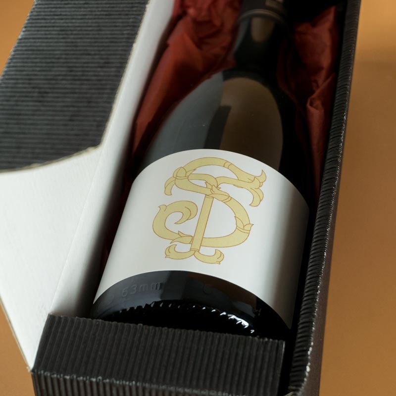 Regalos personalizados: Bebidas personalizadas: Botella de vino personalizada con Monograma