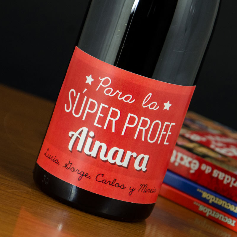Regalos personalizados: Bebidas personalizadas: Botella de vino personalizada Super Profe