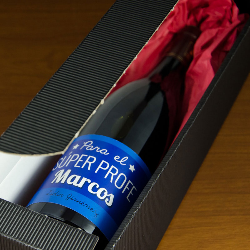 Regalos personalizados: Bebidas personalizadas: Botella de vino super profe personalizada