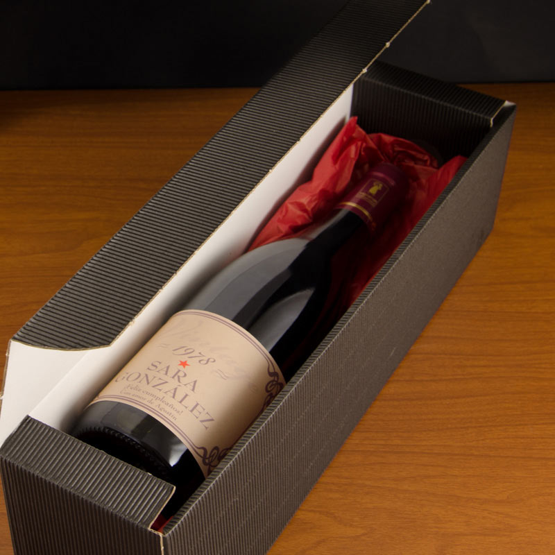 Regalos personalizados: Bebidas personalizadas: Botella de vino vintage para cumpleaños