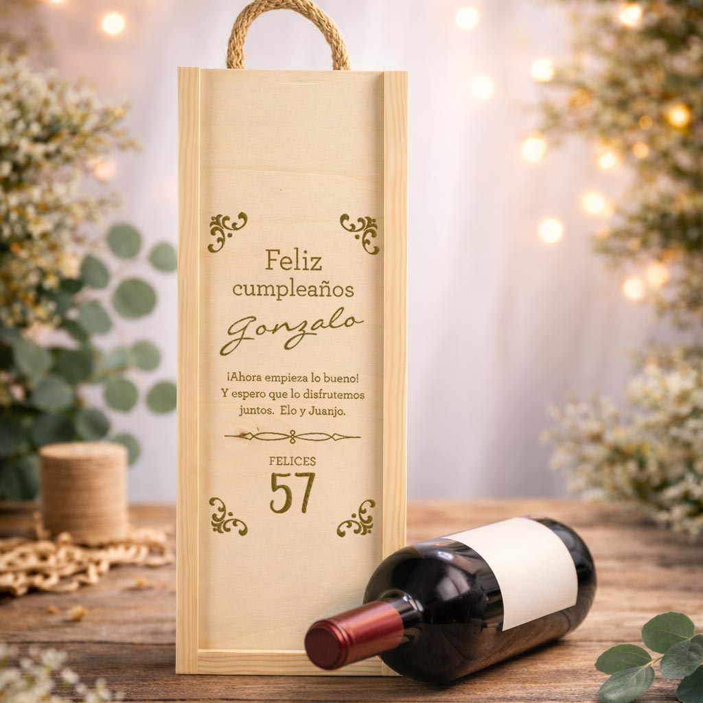 Regalos personalizados: Regalos con nombre: Caja de madera personalizada 'Feliz cumplea&ntilde;os'