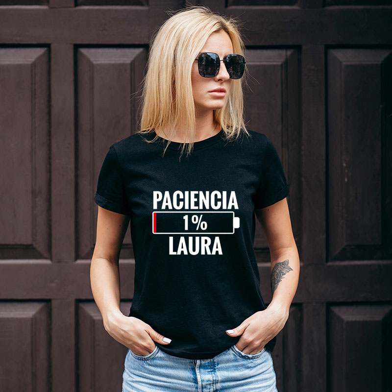 Regalos personalizados: Regalos con nombre: Camiseta para mujer 'Pila de paciencia'
