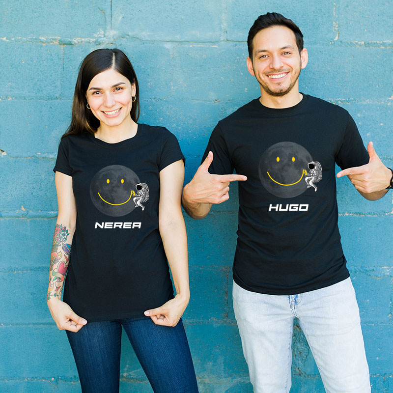 Regalos personalizados: Regalos con nombre: Camiseta personalizada 'Astronauta en la luna'