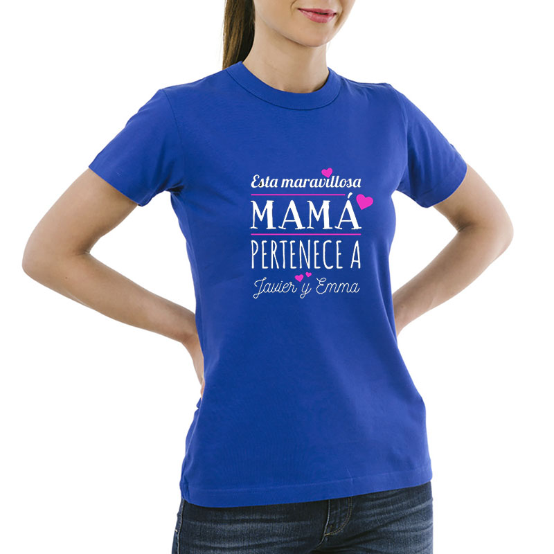 Regalos personalizados: Camisetas personalizadas: Camiseta personalizada 'Mamá pertenece a...'