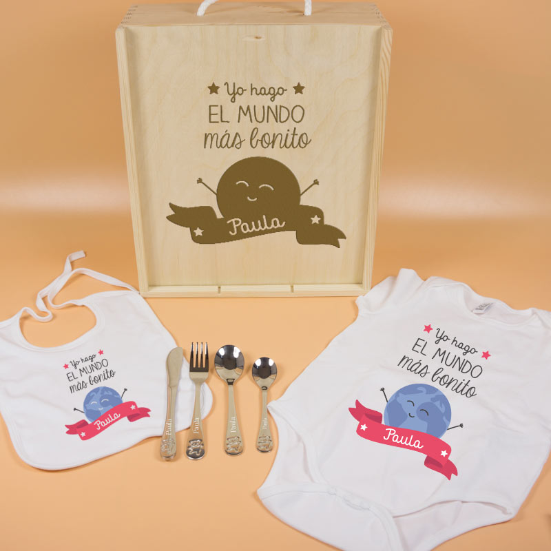 Regalos personalizados: Regalos con nombre: Canastilla para bebé personalizada 'Mundo bonito'