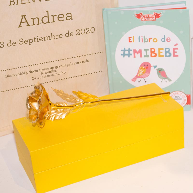 Regalos personalizados: Regalos con nombre: Canastilla personalizada Mamá y Bebé