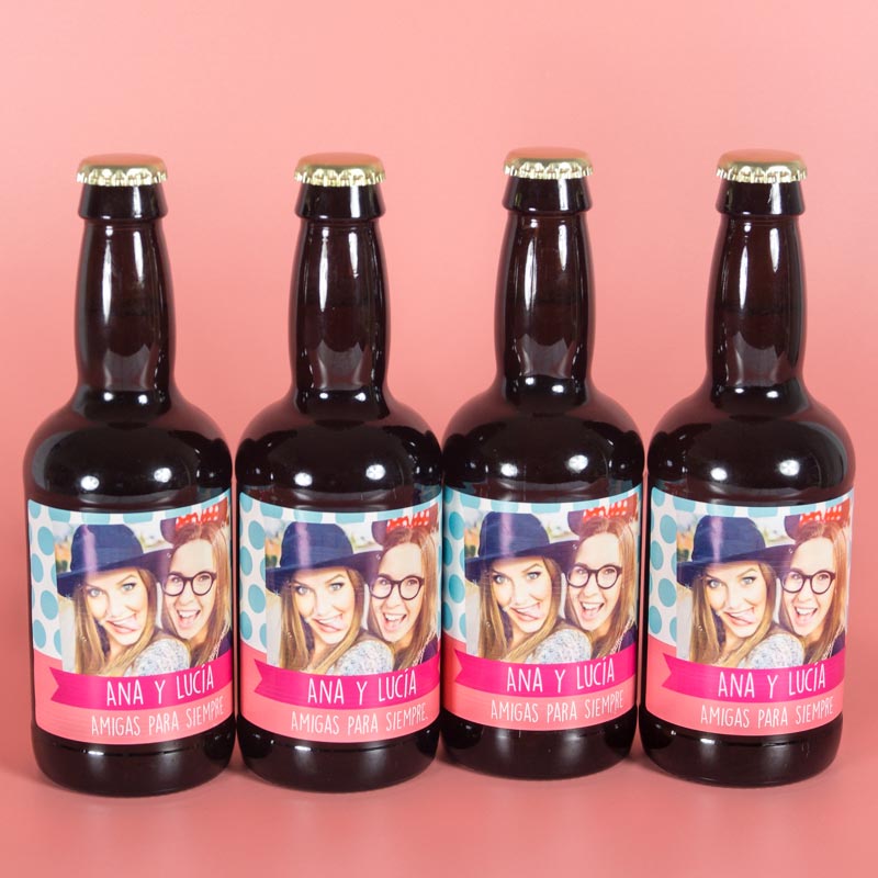 Regalos personalizados: Bebidas personalizadas: Cervezas personalizadas 'Amigas para siempre'