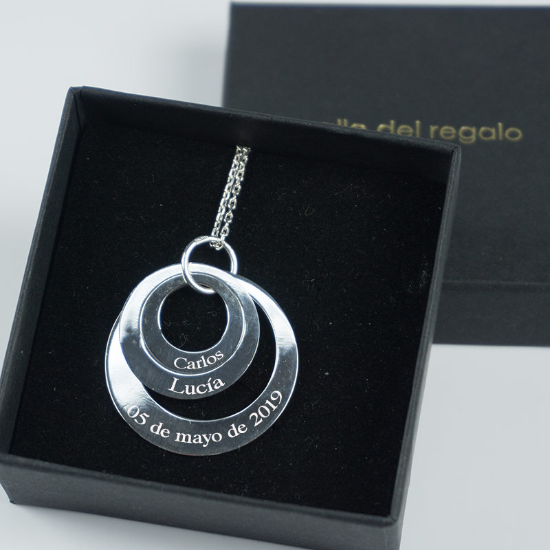 Regalos personalizados: Joyas personalizadas: Colgante anillos de plata personalizado