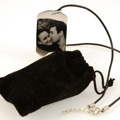 Regalos personalizados: Joyas personalizadas: Colgante con foto y texto grabado
