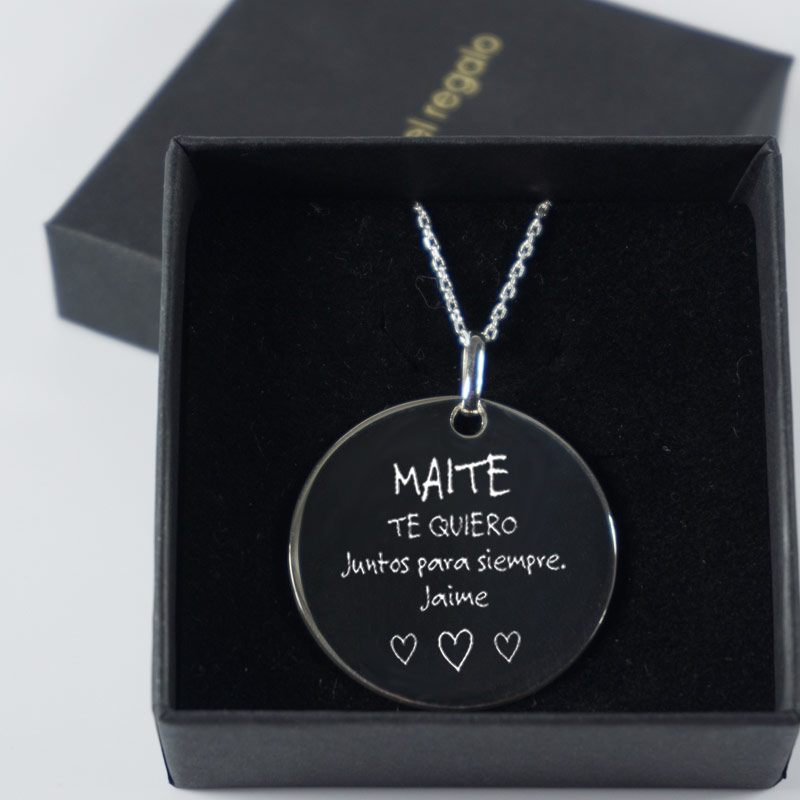 Regalos personalizados: Joyas personalizadas: Colgante de plata personalizado con dedicatoria