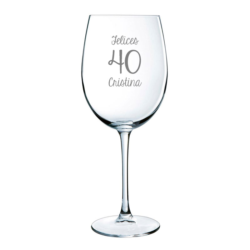 Regalos personalizados: Cristaler&iacute;a personalizada: Copa de vino para cumplea&ntilde;os grabada